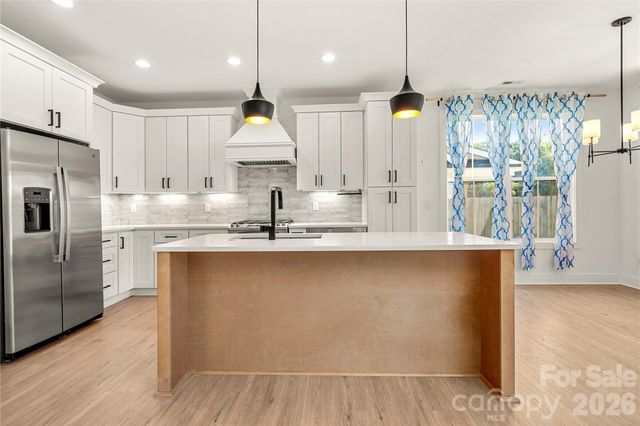 11352 Timber Ridge Road, Charlotte, NC 28213