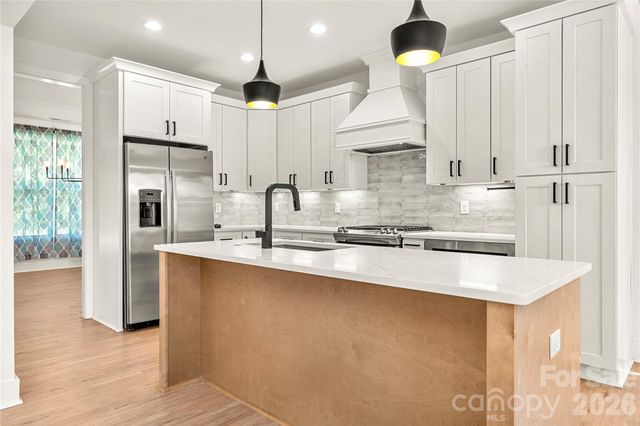 11352 Timber Ridge Road, Charlotte, NC 28213