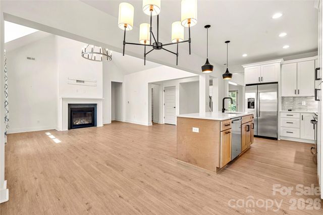 11352 Timber Ridge Road, Charlotte, NC 28213