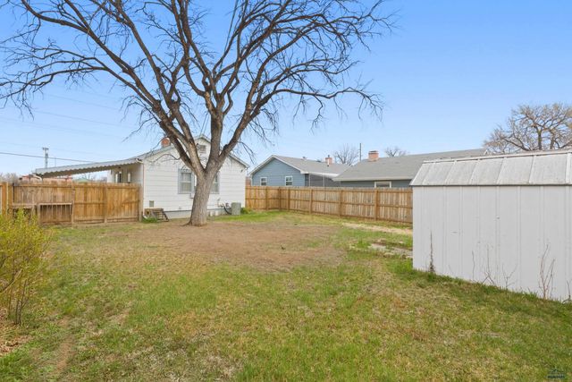 705 E DENVER, Rapid City, SD 57701