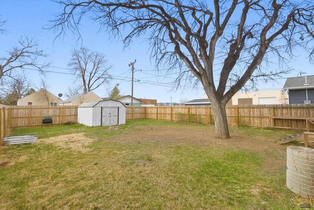 705 E DENVER, Rapid City, SD 57701