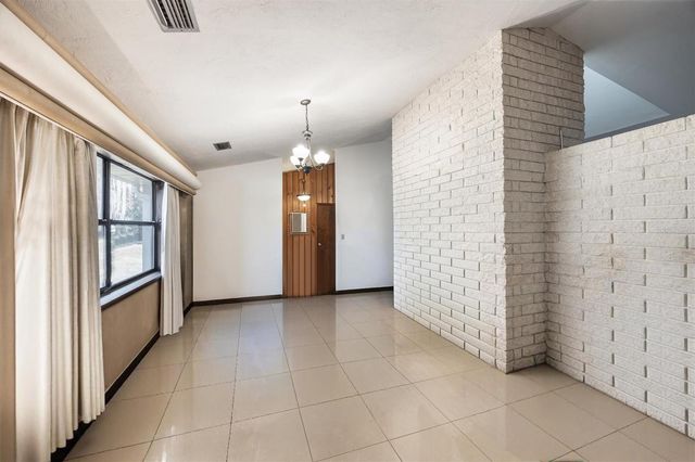 3811 SW 82ND STREET, Gainesville, FL 32608