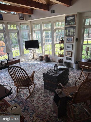 132 SPRINGTON LAKE RD, Media, PA 19063