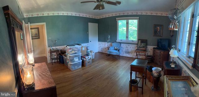 132 SPRINGTON LAKE RD, Media, PA 19063