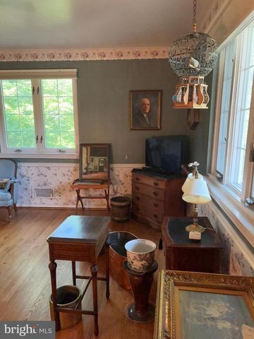 132 SPRINGTON LAKE RD, Media, PA 19063