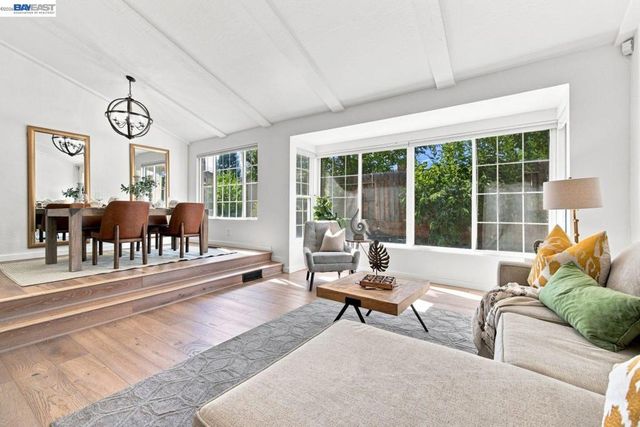 2819 Yarmouth Way, San Ramon, CA 94583