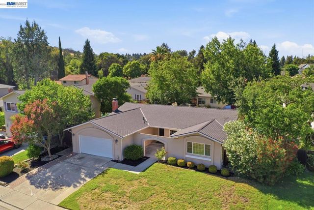 2819 Yarmouth Way, San Ramon, CA 94583