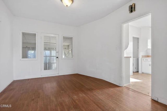 386 Howard Street, Ventura, CA 93003