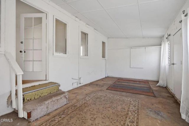 386 Howard Street, Ventura, CA 93003