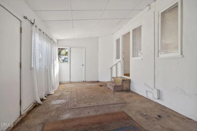 386 Howard Street, Ventura, CA 93003