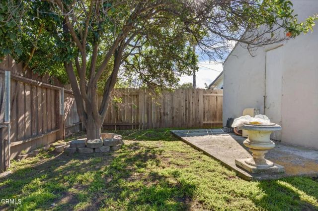 386 Howard Street, Ventura, CA 93003