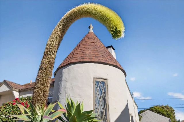 386 Howard Street, Ventura, CA 93003