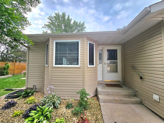 451 Delaware Street SW, Lonsdale, MN 55046