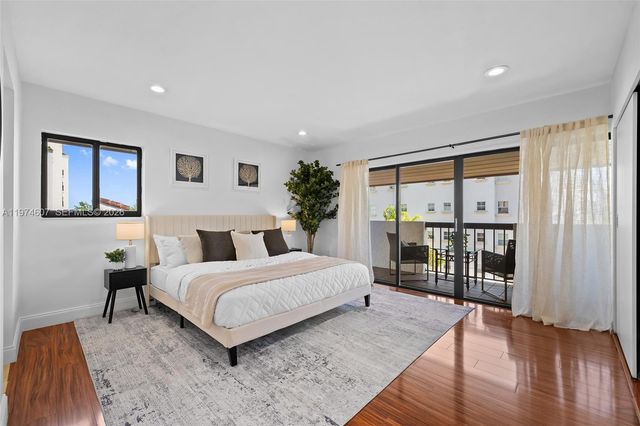 2600 Cardena St PH4, Coral Gables, FL 33134