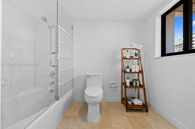 2600 Cardena St PH4, Coral Gables, FL 33134