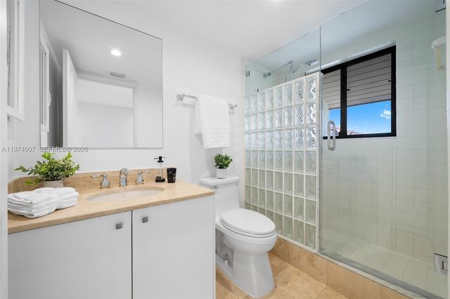 2600 Cardena St PH4, Coral Gables, FL 33134