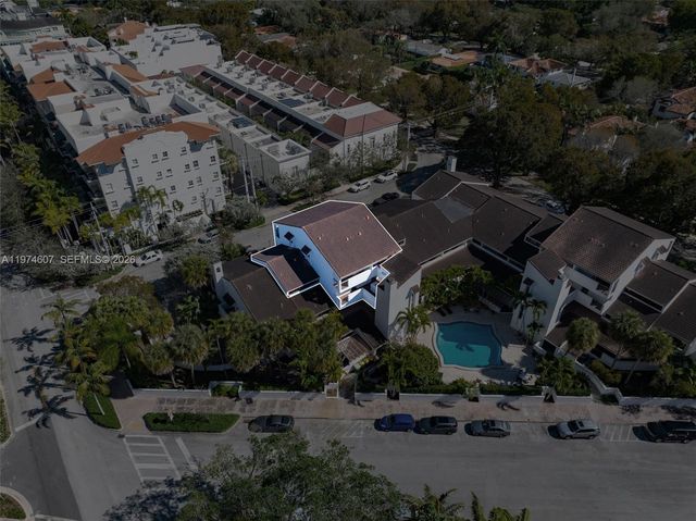 2600 Cardena St PH4, Coral Gables, FL 33134