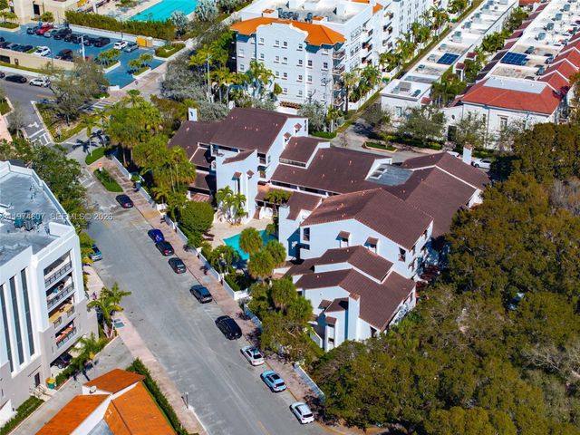 2600 Cardena St PH4, Coral Gables, FL 33134