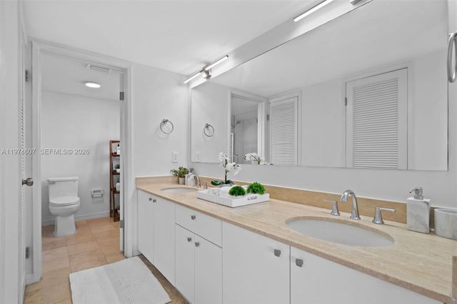 2600 Cardena St PH4, Coral Gables, FL 33134