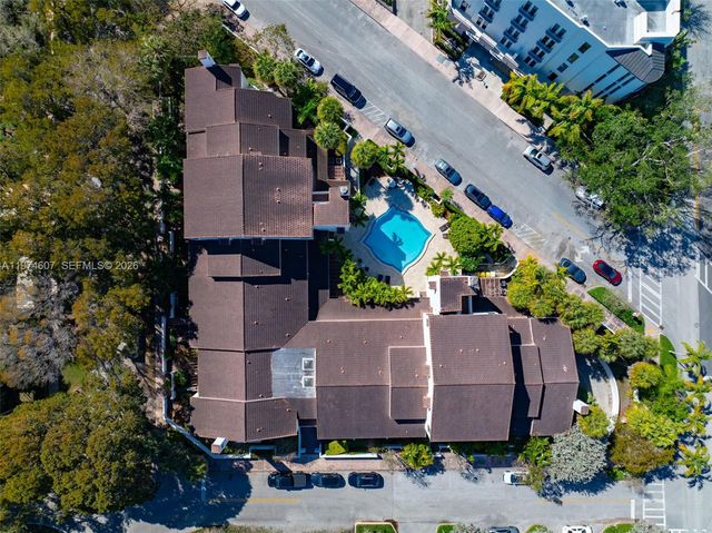 2600 Cardena St PH4, Coral Gables, FL 33134