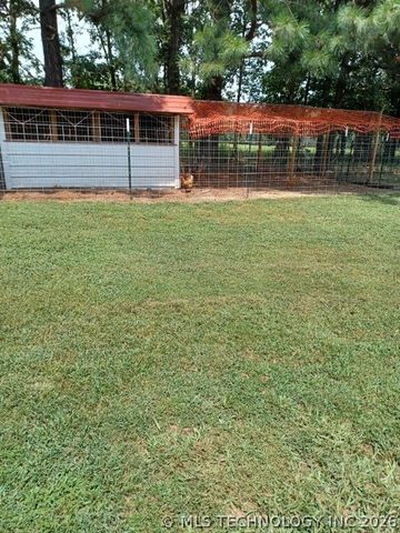 468145 648 Road, Watts, OK 74964