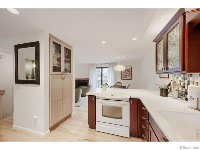 4176 Greenbriar Boulevard, Boulder, CO 80305
