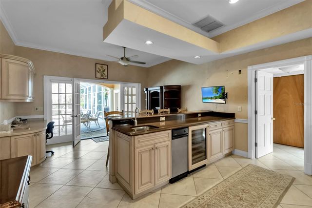 4079 LAS PALMAS WAY, Sarasota, FL 34238