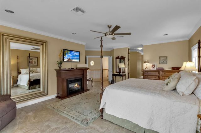 4079 LAS PALMAS WAY, Sarasota, FL 34238