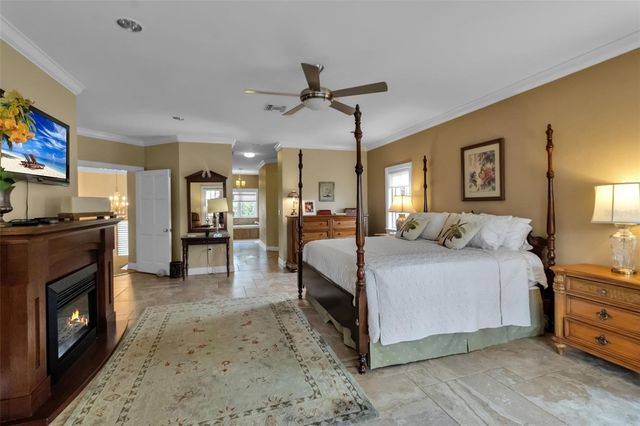 4079 LAS PALMAS WAY, Sarasota, FL 34238