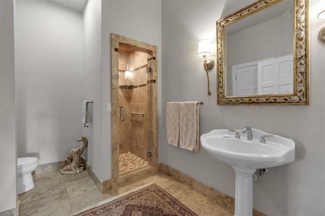 4079 LAS PALMAS WAY, Sarasota, FL 34238