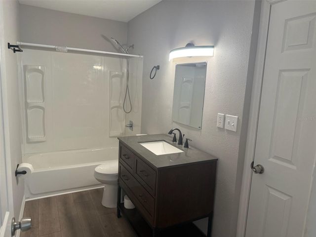 6519 W NEWBERRY ROAD 905, Gainesville, FL 32605