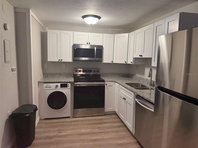 6519 W NEWBERRY ROAD 905, Gainesville, FL 32605