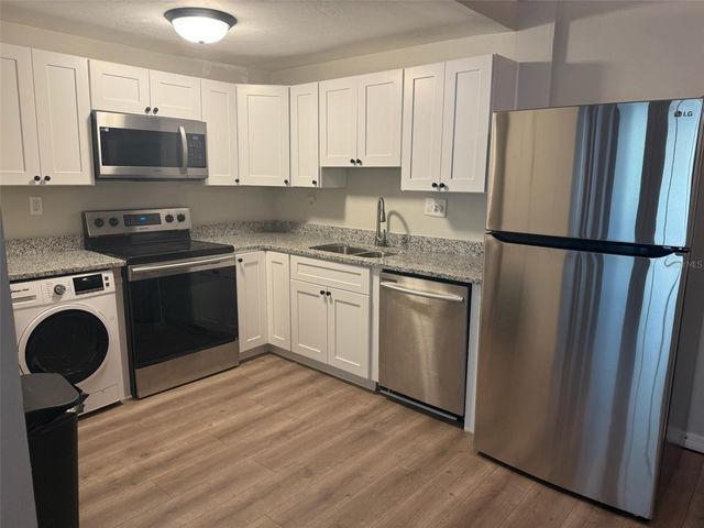 6519 W NEWBERRY ROAD 905, Gainesville, FL 32605