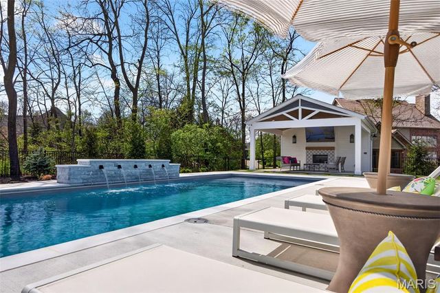 6106 Knights Table Court, St Charles, MO 63304