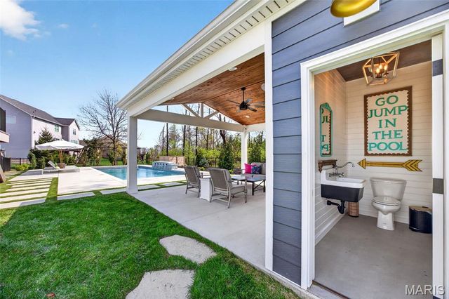 6106 Knights Table Court, St Charles, MO 63304