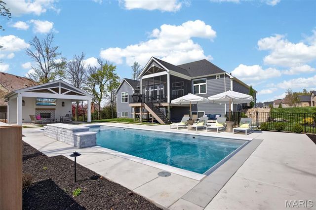 6106 Knights Table Court, St Charles, MO 63304