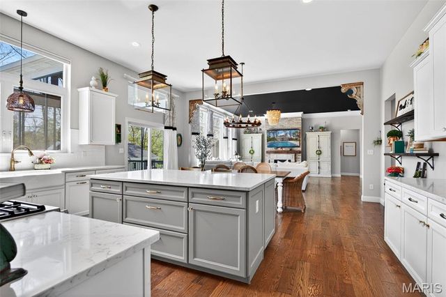 6106 Knights Table Court, St Charles, MO 63304