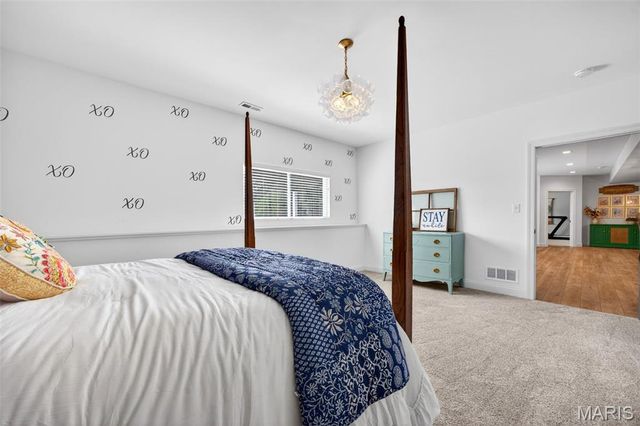 6106 Knights Table Court, St Charles, MO 63304