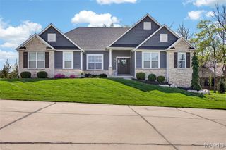 6106 Knights Table Court, St Charles, MO 63304