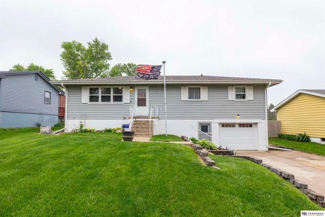 5229 Drexel Street, Omaha, NE 68117