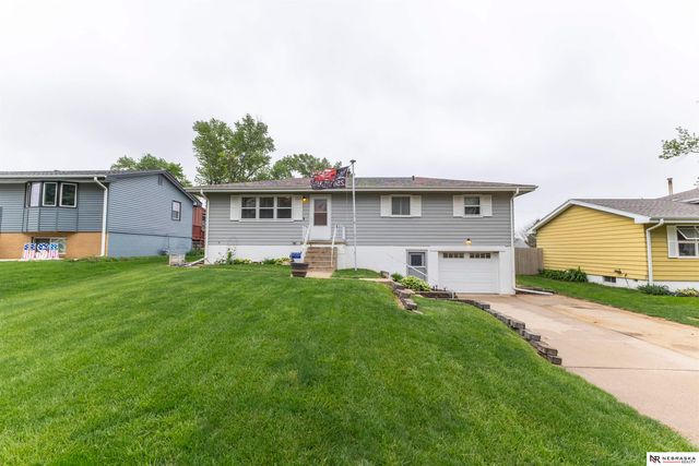 5229 Drexel Street, Omaha, NE 68117