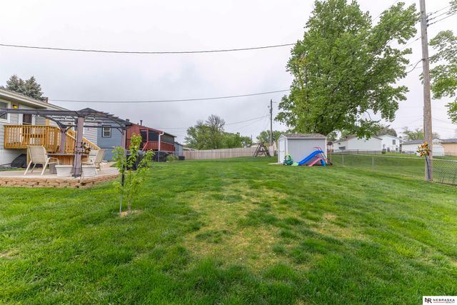5229 Drexel Street, Omaha, NE 68117