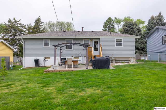 5229 Drexel Street, Omaha, NE 68117