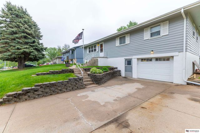 5229 Drexel Street, Omaha, NE 68117