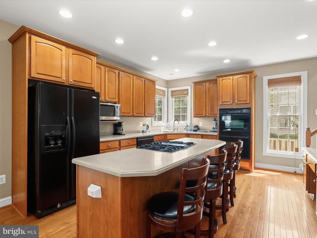 5058 EXECUTIVE PARK DR, Ellicott City, MD 21043
