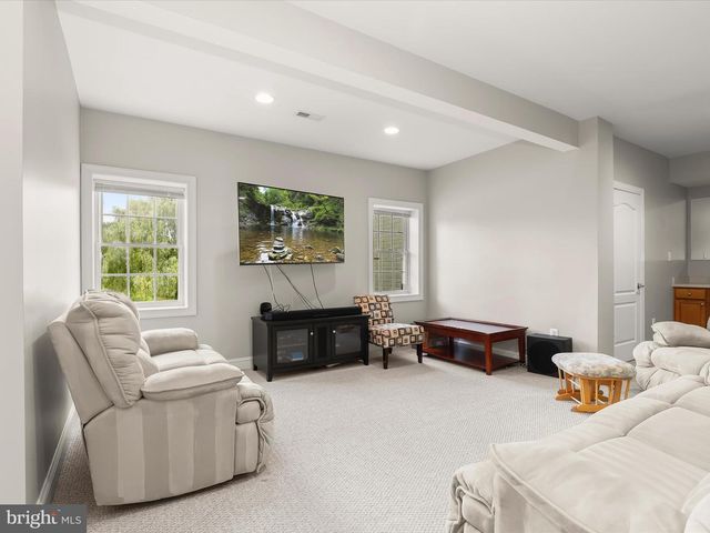 5058 EXECUTIVE PARK DR, Ellicott City, MD 21043
