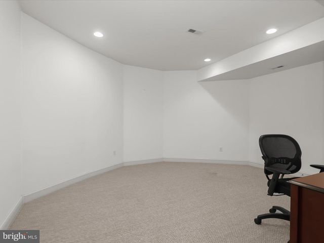5058 EXECUTIVE PARK DR, Ellicott City, MD 21043