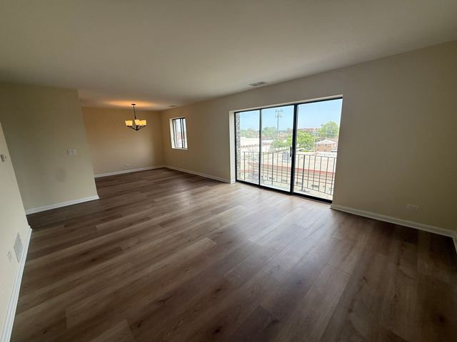 2300 N Harlem Avenue 501, Elmwood Park, IL 60707