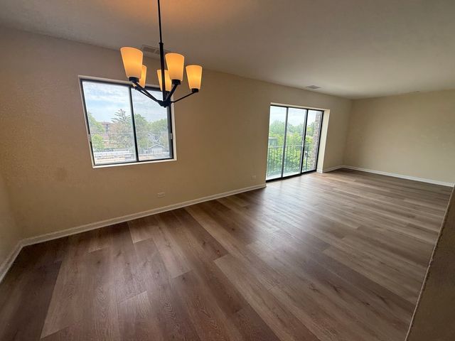 2300 N Harlem Avenue 501, Elmwood Park, IL 60707