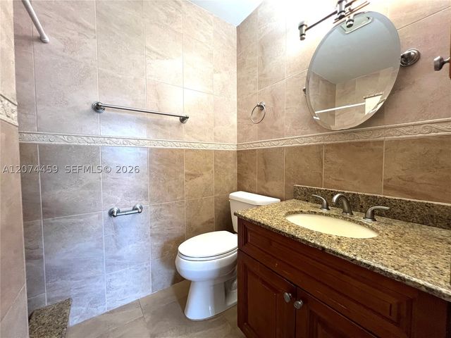 1077 Goldenrod Rd, Wellington, FL 33414
